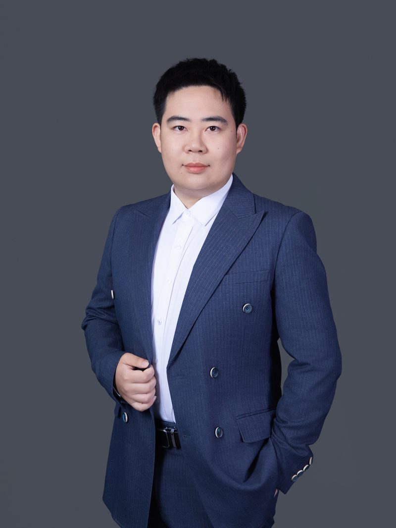 李禀泰
